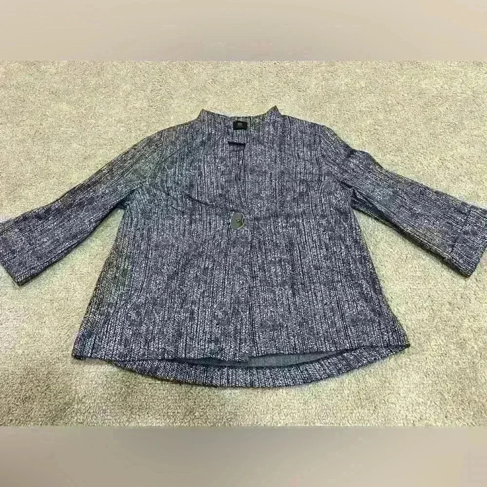 Size large JM collection lightweight jacket/blazer‎ women's